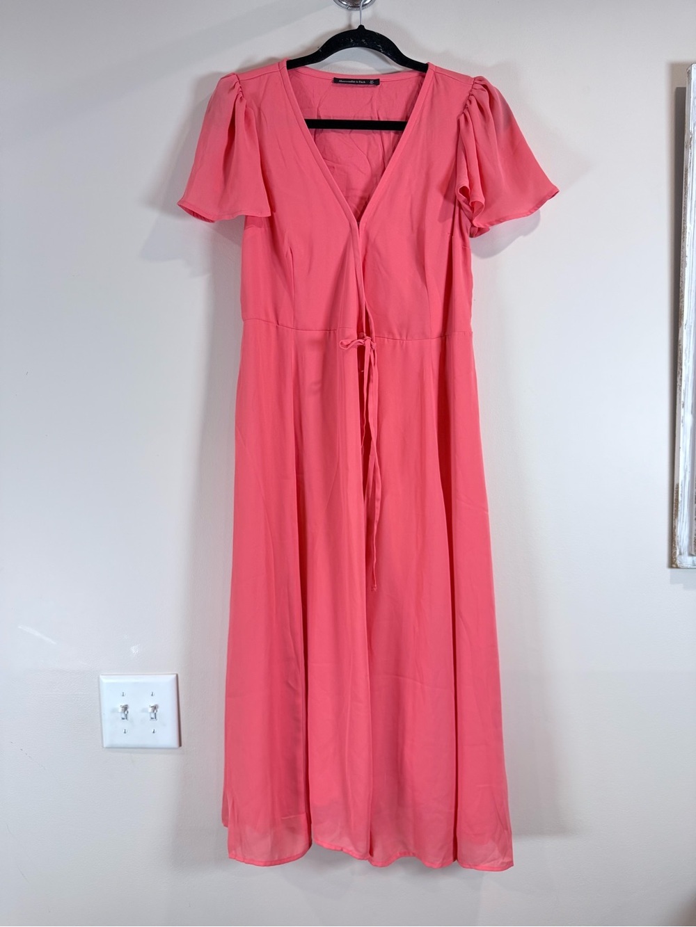 🔥Abercrombie & Fitch Women’s Flutter Dress in Coral Pink Size S EC🔥